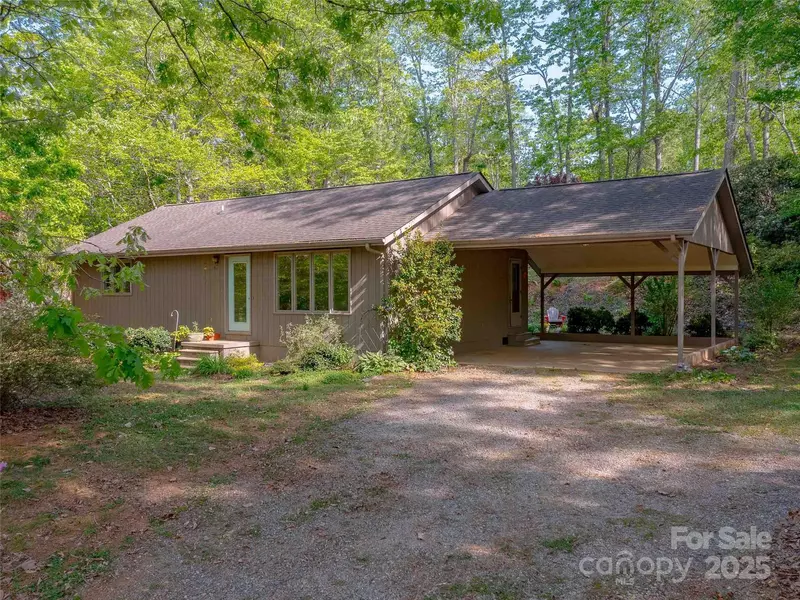 1240 Blanton ST, Columbus, NC 28722