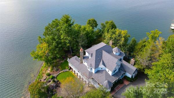 4950 Canterbury PL, Morganton, NC 28655