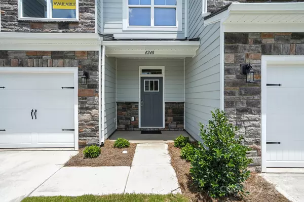 Harrisburg, NC 28075,4248 Black CT #232