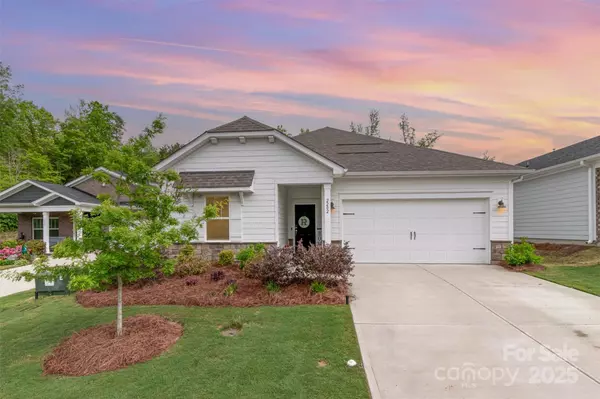 2202 Cherrybark CT,  Denver,  NC 28037