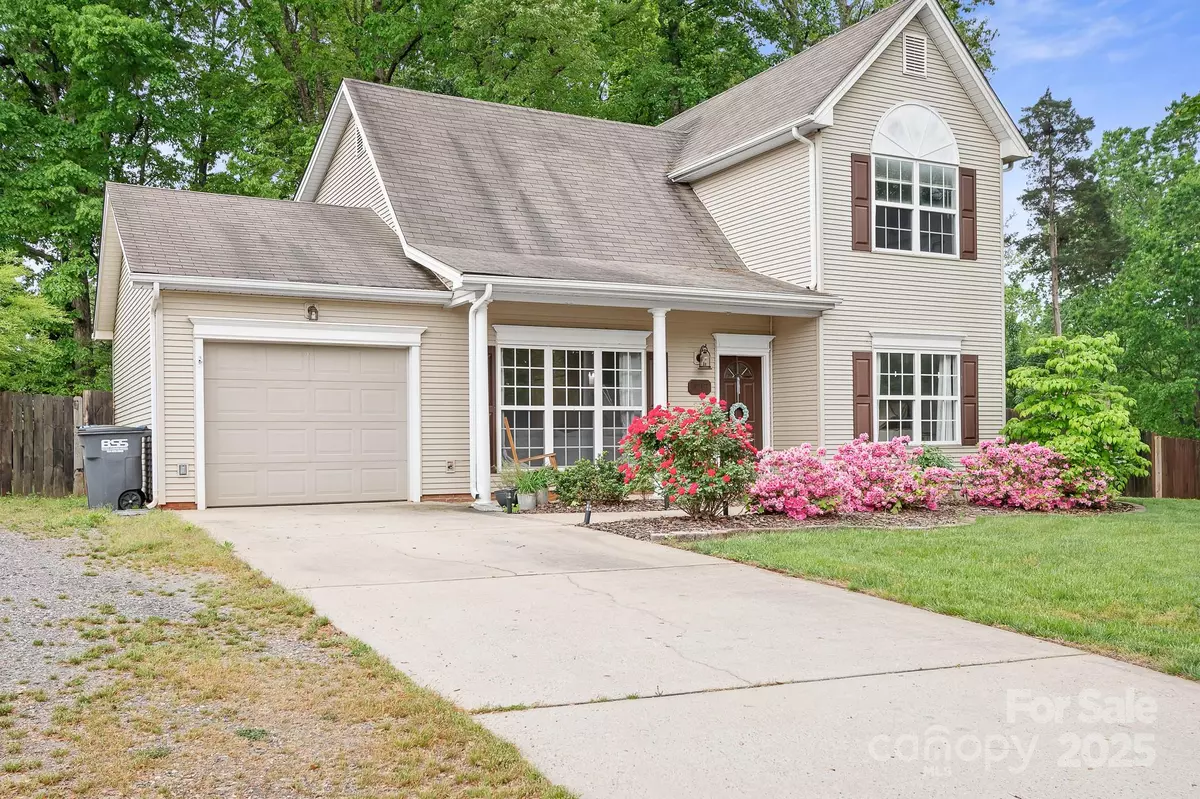 Troutman, NC 28166,137 Valley Glen DR