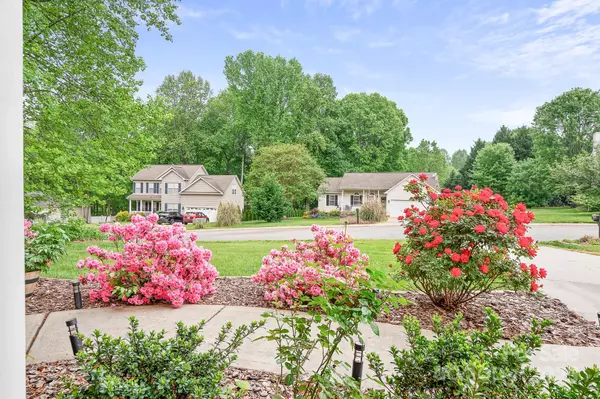 Troutman, NC 28166,137 Valley Glen DR
