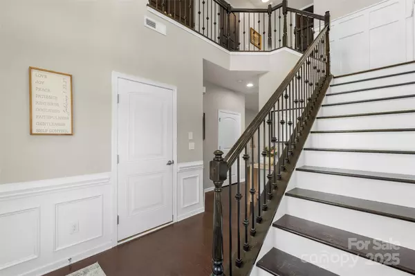 Concord, NC 28027,2214 Laurens DR