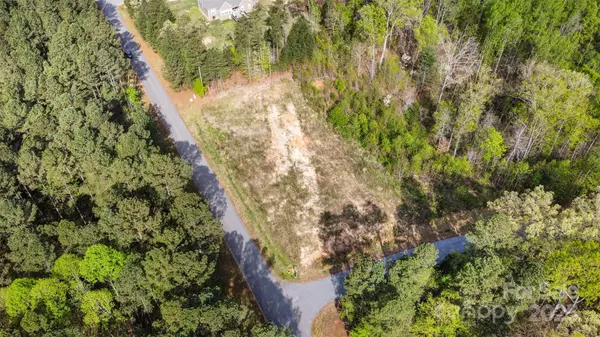 Statesville, NC 28677,109 Wharf LN