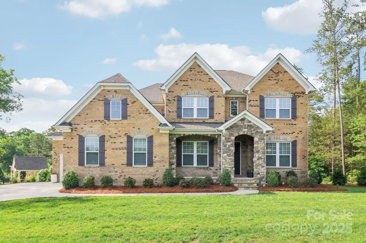 Matthews, NC 28104,1004 Princesa DR