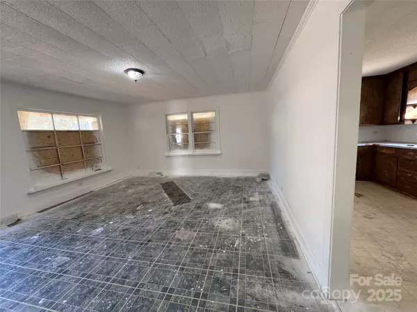 Albemarle, NC 28001,1224 Bailey ST