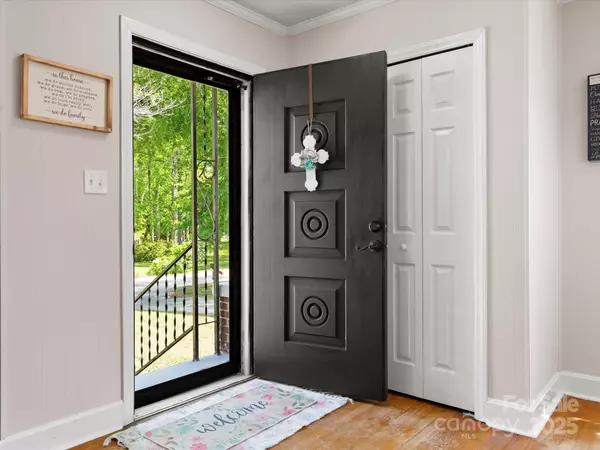 Kershaw, SC 29067,613 W Pine ST
