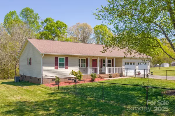 Statesville, NC 28677,174 Stewart Acres DR