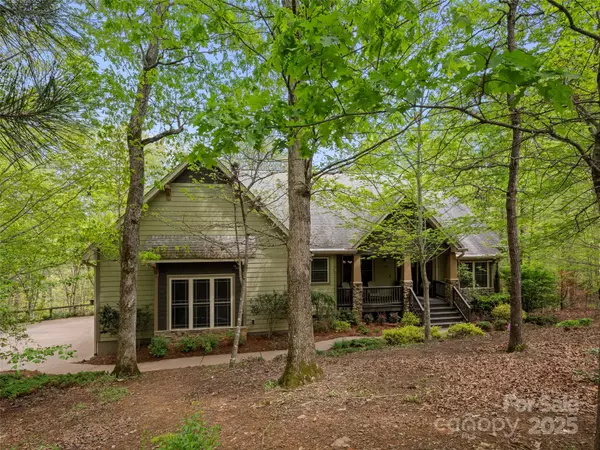 60 Bent Creek Preserve RD, Asheville, NC 28806