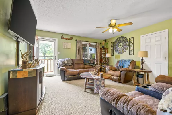 Statesville, NC 28625,130 Helen DR