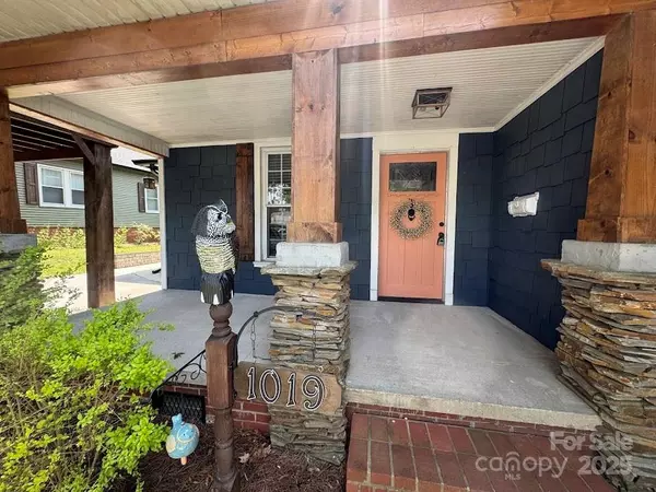 Kannapolis, NC 28081,1019 Valley ST