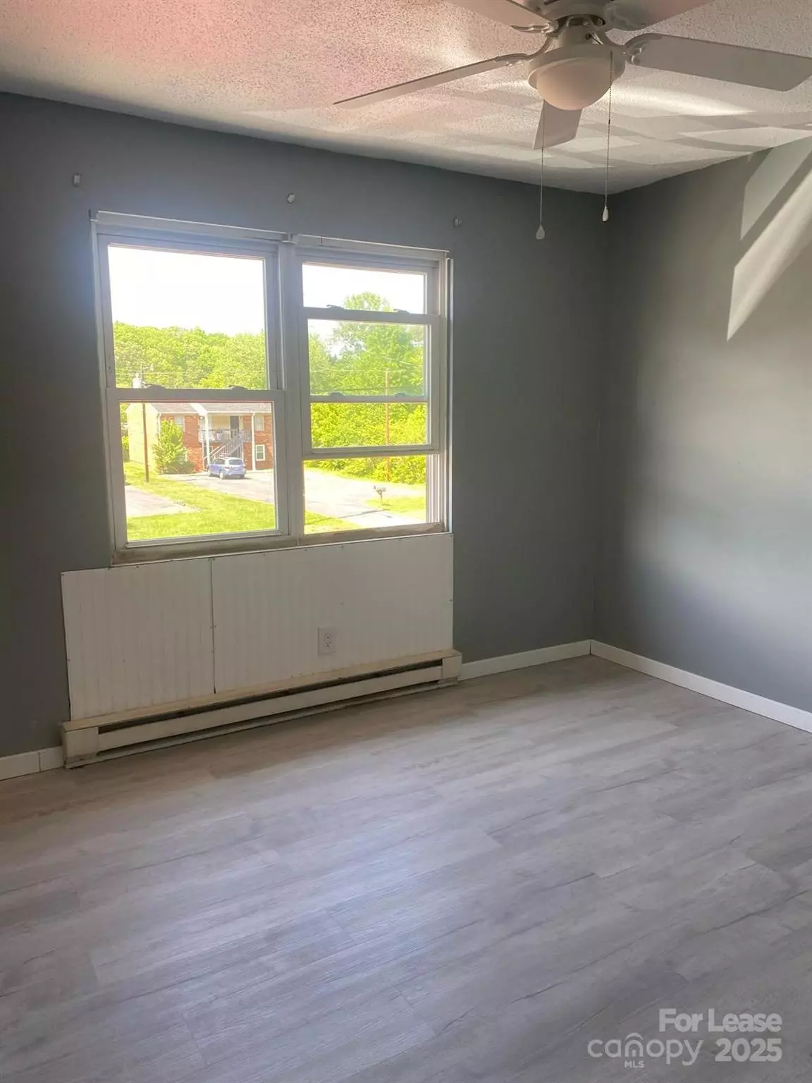 Asheboro, NC 27203,1966 Lakeview RD #Apt 12