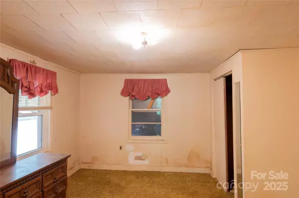 Clover, SC 29710,1491 Cedar Grove RD