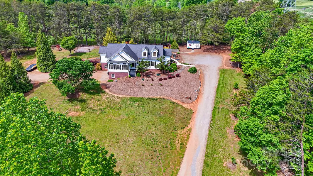 5562 Jenkins RD, Morganton, NC 28655