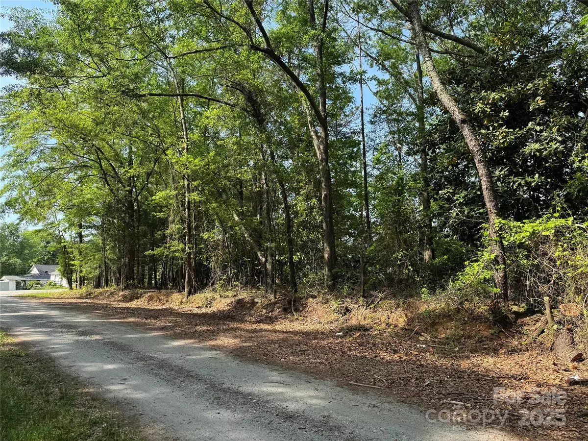 Forest City, NC 28043,0 MULBERRY ST