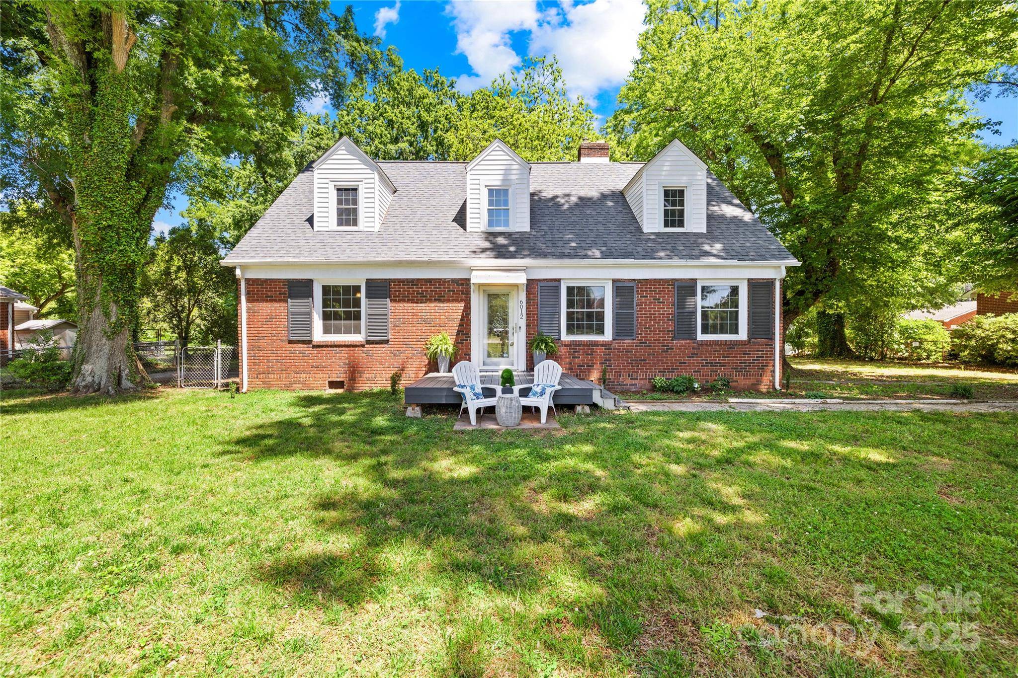 Charlotte, NC 28208,6012 Tuckaseegee RD