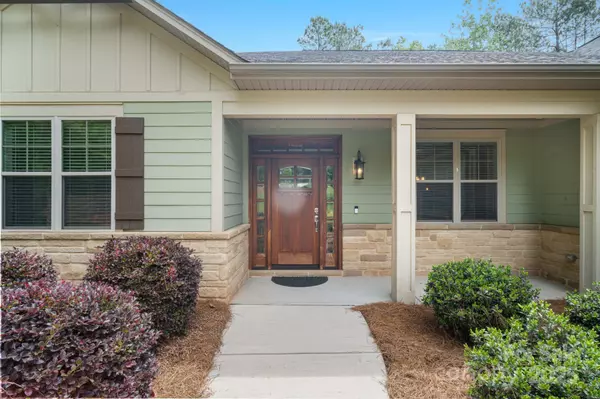 Denver, NC 28037,7358 Bay Cove CT