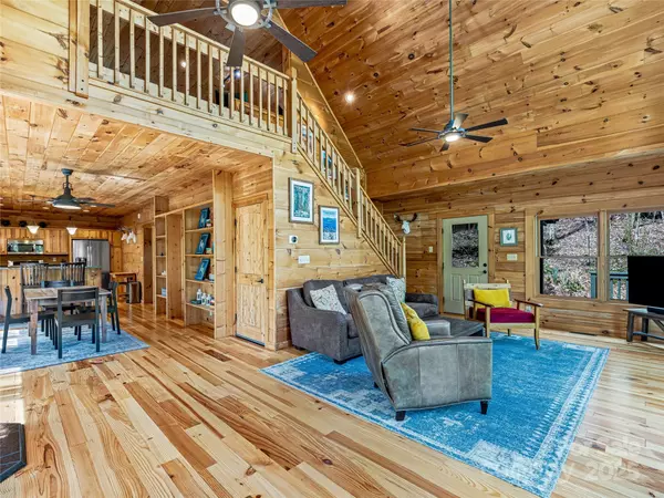 Brevard, NC 28712,130 Greenfield CIR