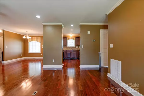Kings Mountain, NC 28086,110 Carol Lyn DR