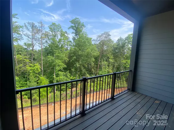 Charlotte, NC 28213,412 Nathaniel WAY #BRX0052