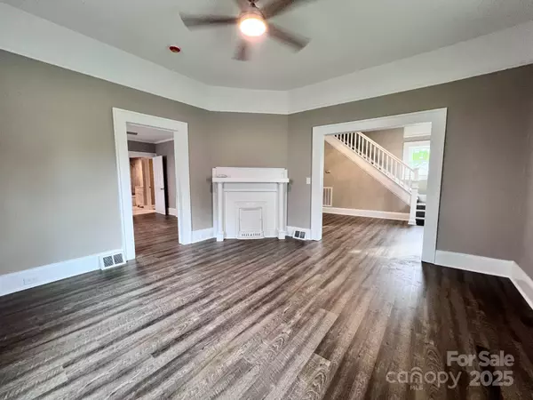 Spencer, NC 28159,419 S Spencer AVE