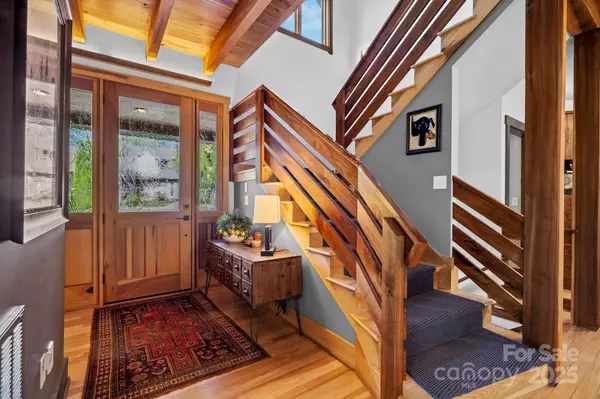 Asheville, NC 28801,68 Westover DR