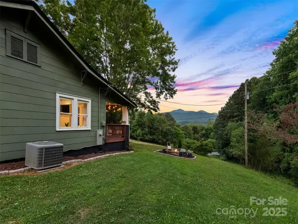 Candler, NC 28715,68 Piney Mountain Church RD