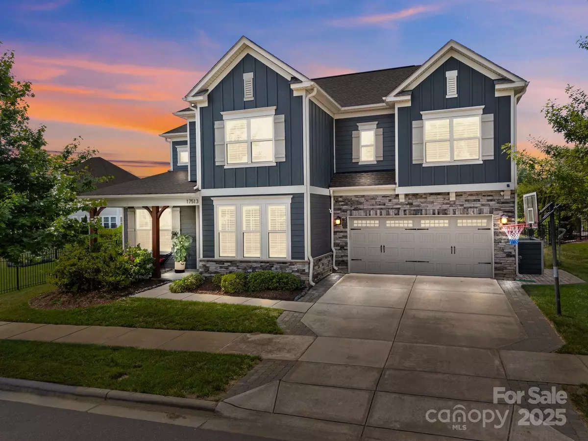 Davidson, NC 28036,17513 Julees Walk LN