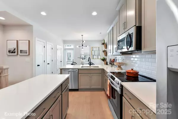 Charlotte, NC 28208,510 Lockwood Creek DR #28