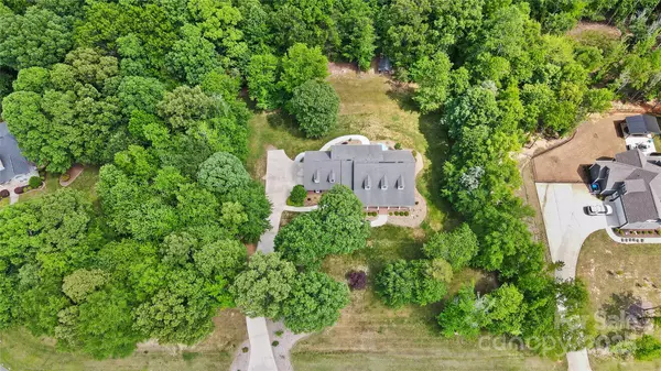 Concord, NC 28025,4570 Chanel CT