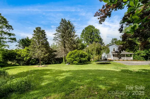 Asheville, NC 28803,92 Rose Hill RD
