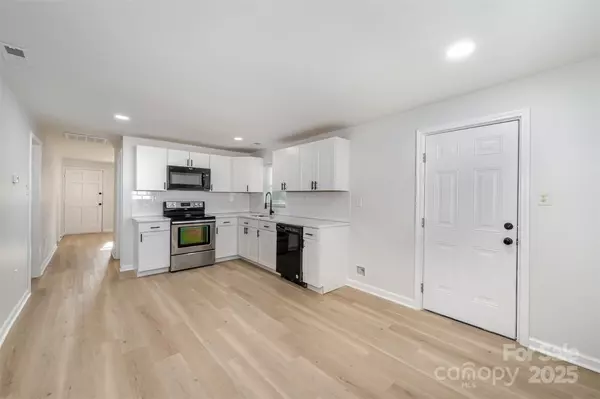 Gastonia, NC 28052,1211 N Boyce ST