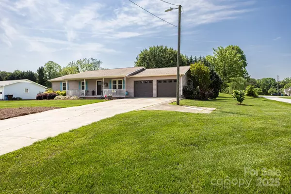 Hickory, NC 28601,3310 46th AVE NE