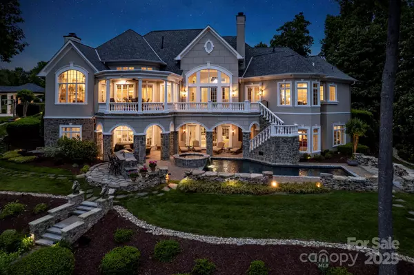 140 Lightship DR, Mooresville, NC 28117