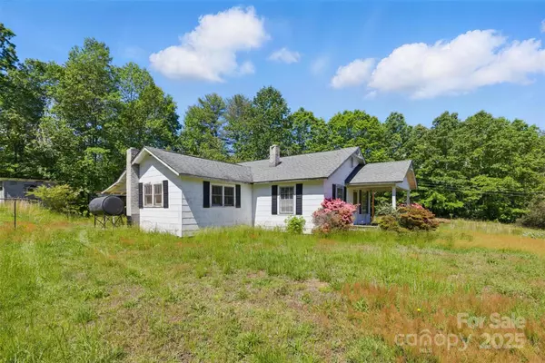 Valdese, NC 28690,3118 Mineral Springs Mountain RD