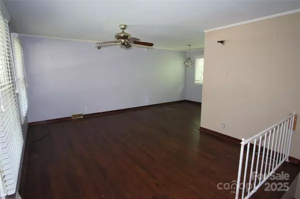 Charlotte, NC 28210,5127 Murrayhill RD