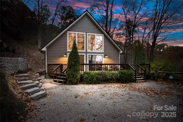 1954 Utah Mountain RD, Waynesville, NC 28785