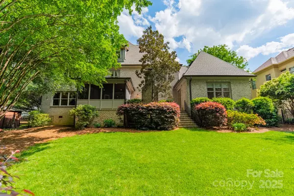 Charlotte, NC 28226,7138 Wessynton DR