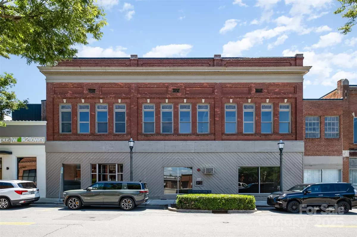 Rock Hill, SC 29730,109 Hampton ST