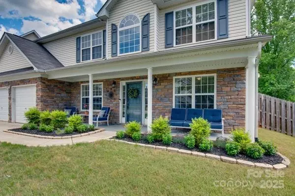 136 Elba DR, Mooresville, NC 28115