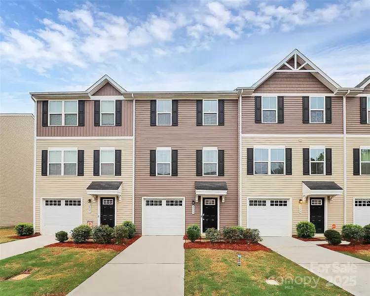 2635 Mccurdy TRL, Charlotte, NC 28269