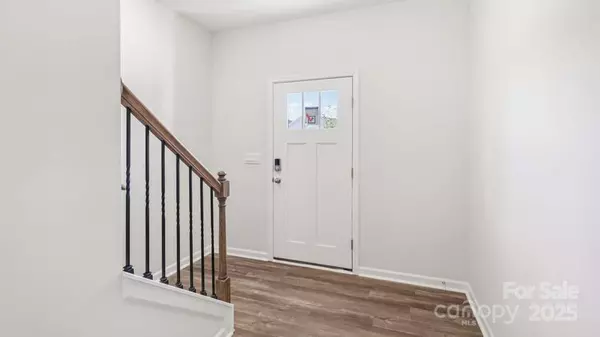 Statesville, NC 28677,231 Giant Oak AVE