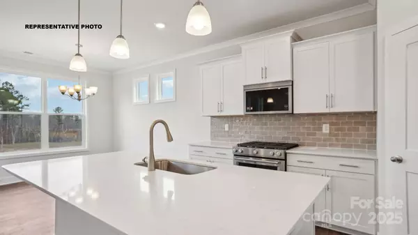 York, SC 29745,2053 Skyhawk DR