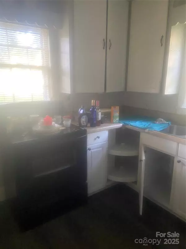 Gastonia, NC 28054,215 S Belvedere AVE