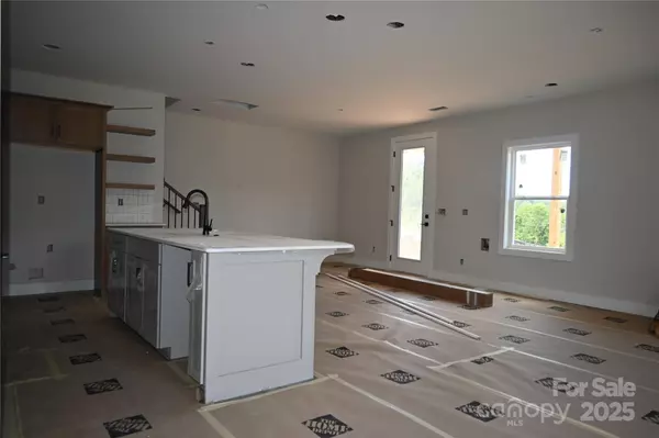 Weaverville, NC 28787,115 Chapel Crossing LN #2