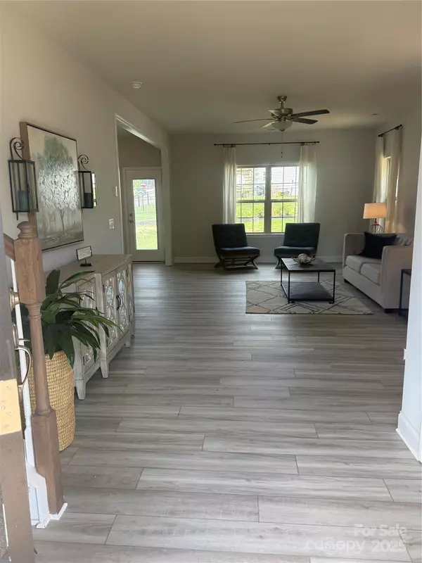 Gastonia, NC 28056,704 Robert Moses DR #121