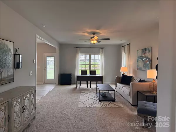 Gastonia, NC 28056,704 Robert Moses DR #121