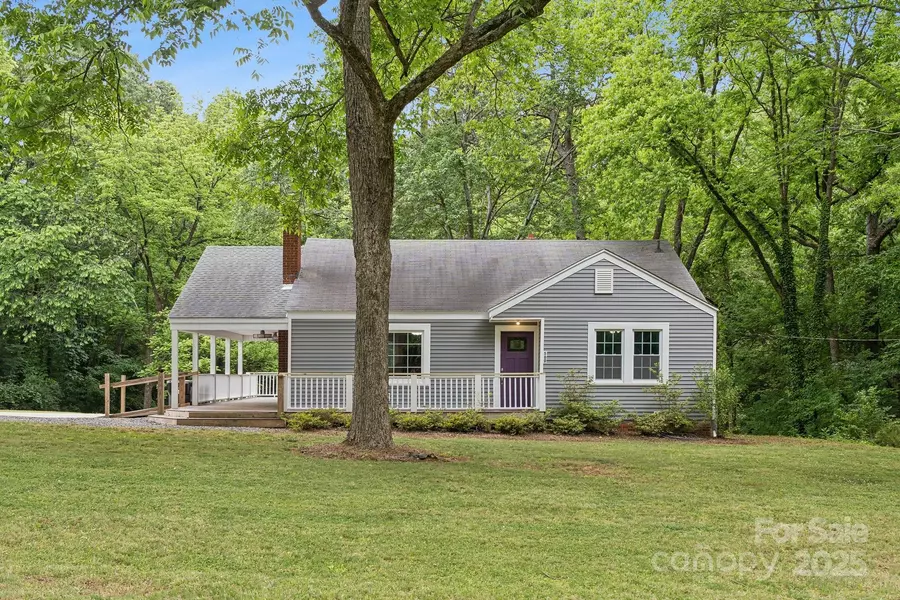 500 Peigler ST NW, Concord, NC 28027