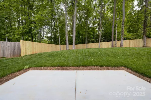 Arden, NC 28704,15 Myrtle Lee CV