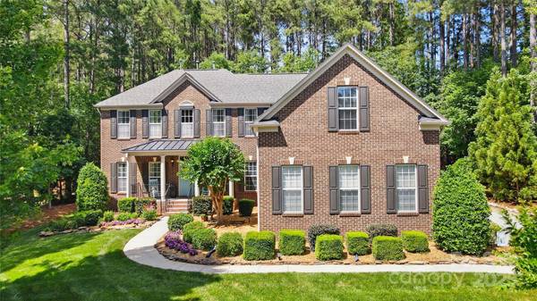 129 Willow Tree LN, Mount Holly, NC 28120